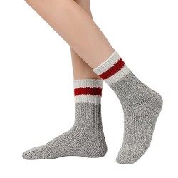 High Quality Fashionable Sports & Casual Youth Socks Comfortable Breathable Anti-Bacterial Men Women