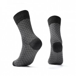 Latest soft material Casual Sports athletic socks high demanding quick dry Men Casual Socks Sale in Adult Size Socks