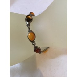 Antique Amber Cabochon Set Bracelet in Very Good Condition