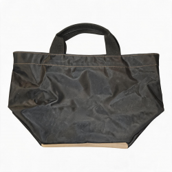Handbag de nailon con forma de barco Small Black/bronceado