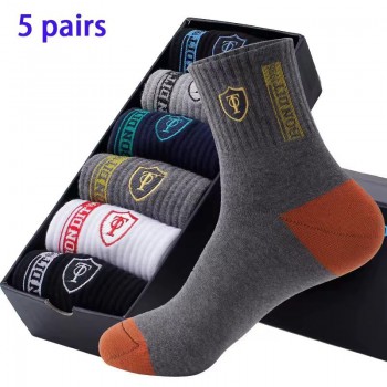 5 Pairs Men’s Sports Socks – Breathable Sweat-Wicking Athletic Socks, Lightweigh