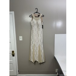 R& Sequined Lace Gown Dress Pearl Neck C140